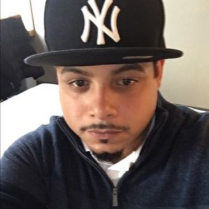 Meet your Posher, Victor